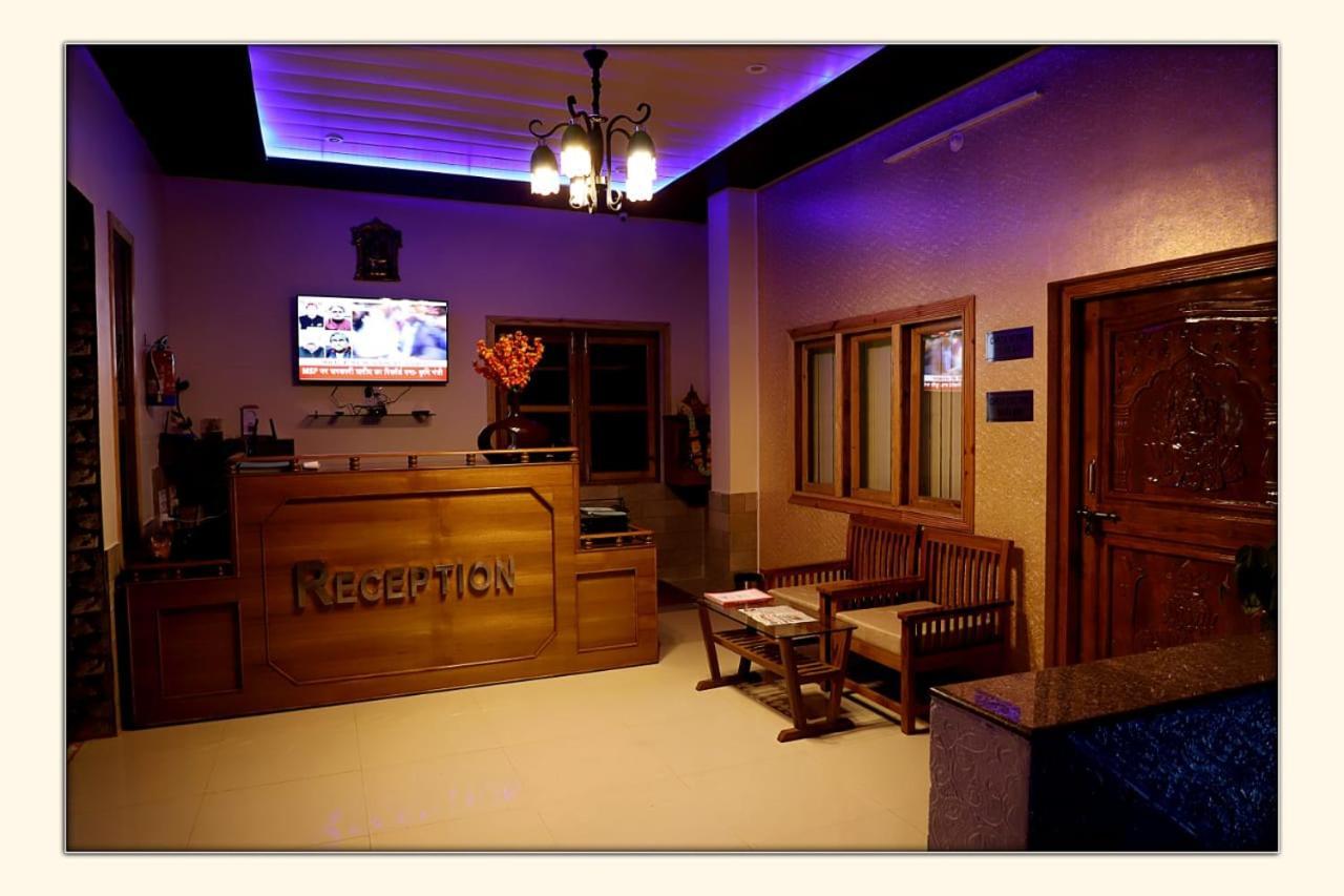 The Ranikhet Continental Hotel Ngoại thất bức ảnh