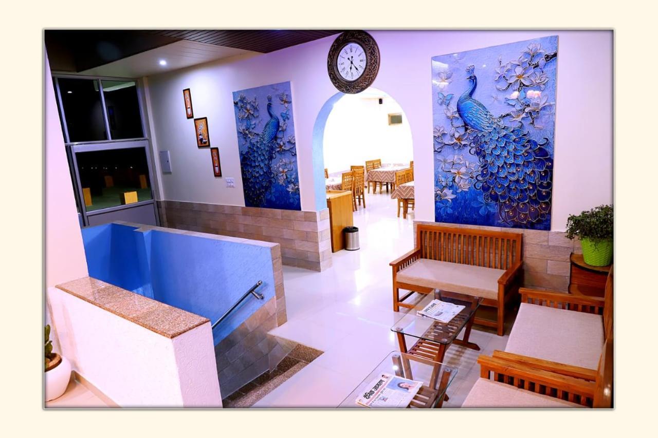 The Ranikhet Continental Hotel Ngoại thất bức ảnh