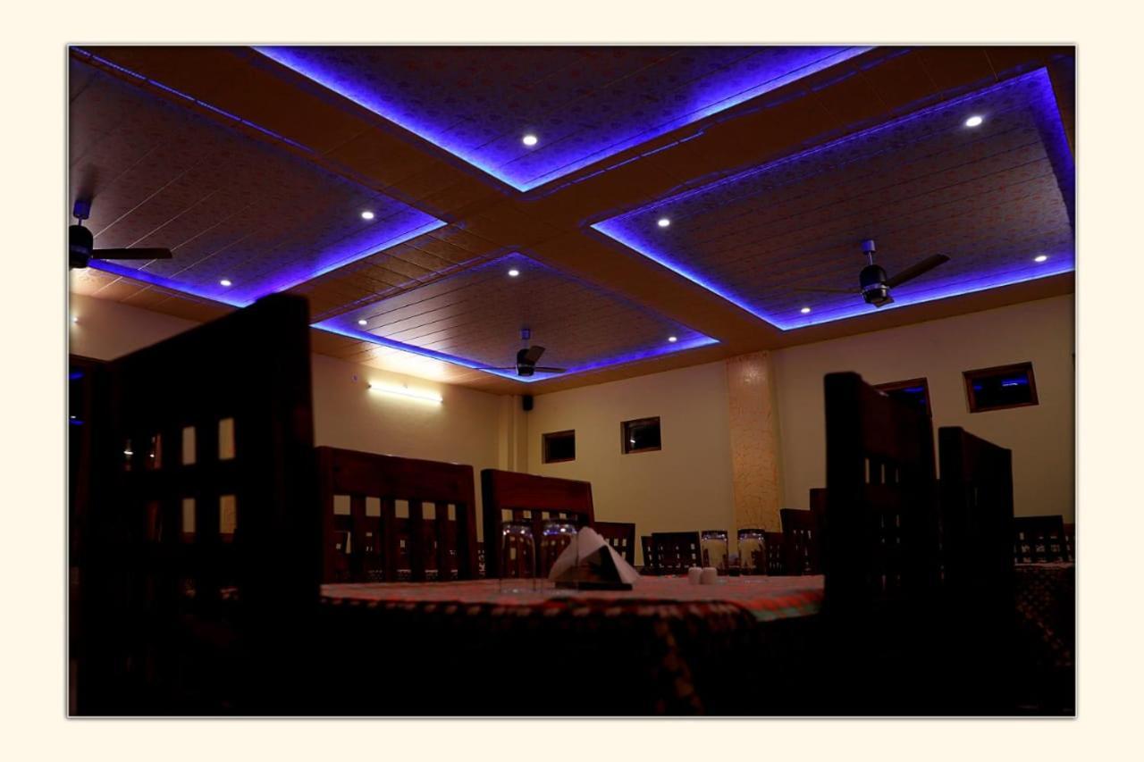 The Ranikhet Continental Hotel Ngoại thất bức ảnh