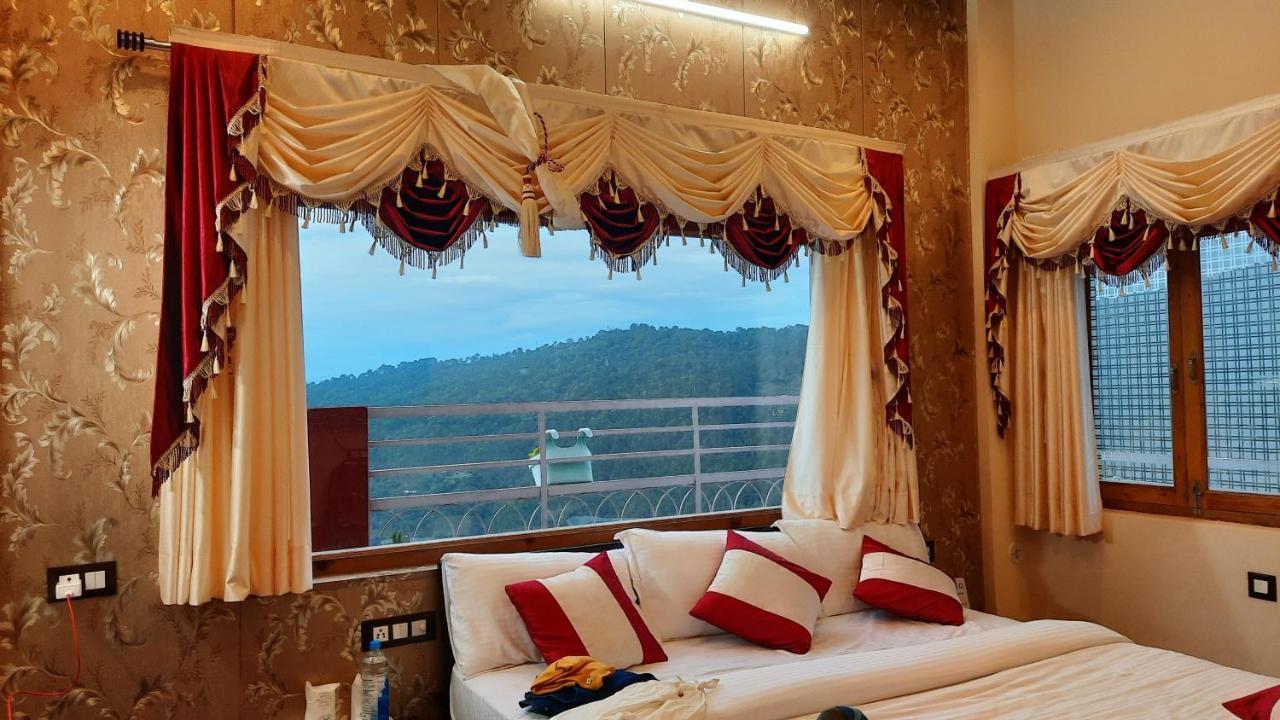 The Ranikhet Continental Hotel Ngoại thất bức ảnh