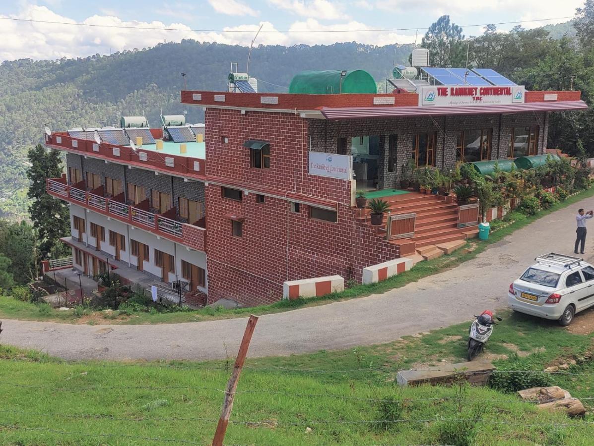 The Ranikhet Continental Hotel Ngoại thất bức ảnh